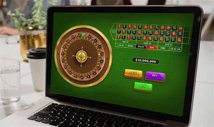 Can you win money online roulette?